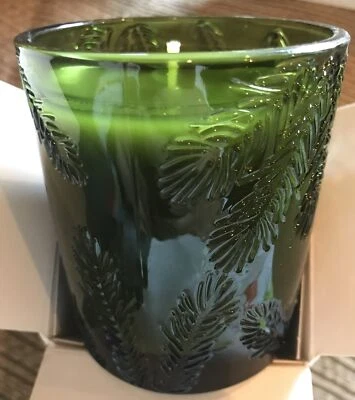 Vela de tomillo de abeto Frasier - 6,5 OZ - Nueva caja verde en relieve Foto 1 de 4