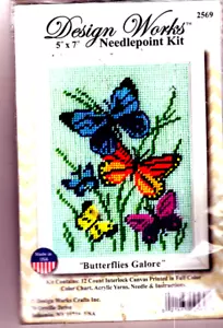 REDUZIERT Schmetterlinge Galore Design Works farbig bedruckt Nadelspitze/Gobelin Kit - Bild 1 von 3