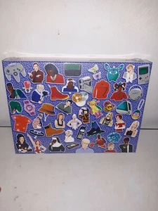 Rompecabezas Iconos Años 90 500 Piezas Smith Street Regalo NUEVO - Imagen 1 de 11