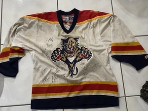 Vintage Florida Panthers Signed Autographed Hockey Jersey Size Adult Large NHL - Picture 1 of 7
