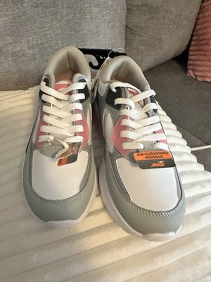 Avia Womens Tennis Size 9.5 - Image 1 of 4