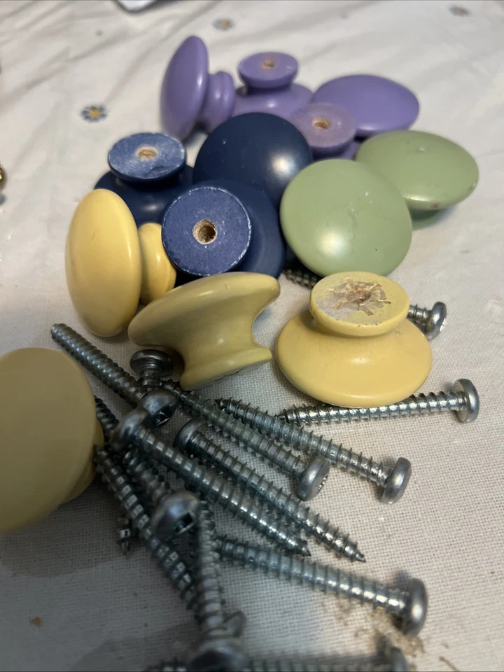 Juego de 13 tiradores de madera verde azul amarillo púrpura Foto 1 de 3