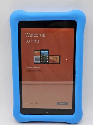 Amazon Kindle Fire (1st Gen) SR043KL 8GB w/ Blue Case - Tested  - Image 1 of 3
