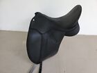 Wintec Isabell 17.5" (44 cm) dressage saddle: black, flocked seat, CAIR