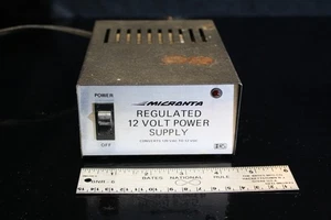 Vintage RadioShack Micronta Regulated 12 Volt Power Supply 22-124 - Picture 1 of 3