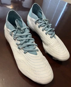 Adidas Parley Predator Accuracy .2 Fg Herren Größe 11, kaum getragen - Bild 1 von 12