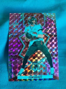 Panini Mosaic 2022 - Jugador Más Valioso del Super Bowl Tom Brady #291 Camuflaje Rosa Mosaico Prizm - Imagen 1 de 2