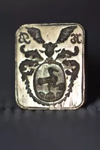 ORIGINAL alt antik Petschaft Siegel Messing Adel Wappen Helm Dach Bodenfund RAR! - Bild 1 von 5