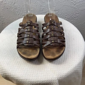 Clarks Sandals Women 8.5 Brown Leather Wedge Slip On Beach Strapy Casual Comfort - Picture 1 of 15