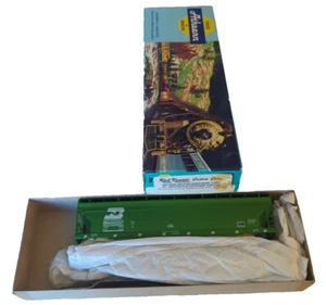 HO ATHEARN Rail Runner 268 55' Center Flow COVERED HOPPER Burlington Northern - Bild 1 von 12
