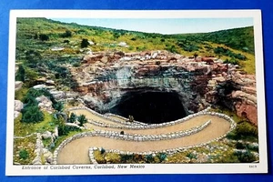 Postcard Entrance of Carlsbad Caverns, Carlsbad New Mexico Curteich Linen SA13 - Picture 1 of 2