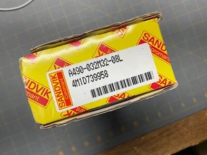 SANDVIK COROMANT Square Shoulder Mill: 1.250 SHaNK A490-032M32-08L COOLANT THRU - Picture 1 of 1