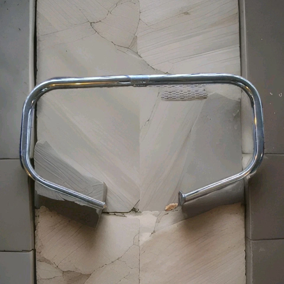 Harley Davidson Silver Engine Guard Crash Bar 08-up Touring - Image 1 of 4