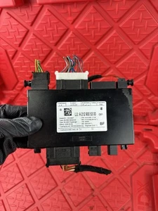2011 MERCEDES E350 CONV 207 TYPE FRONT RIGHT SEAT CONTROL MODULE 2129005300 OEM - Foto 1 di 6