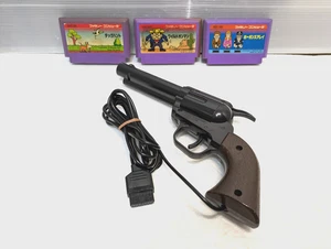 NINTENDO Famicom FC HVC-005 Gun Controller Duck Hunt Wild Gunman JAPAN - Picture 1 of 9