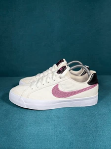 Size 9 - Women’s Nike Court Royale white shoes - Picture 1 of 8