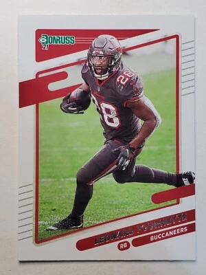 2021 Donruss #102 Leonard Fournette ~ Tampa Bay Buccaneers - Image 1 of 2