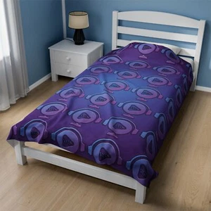 VGS™ Logo Themed Velveteen Plush Blanket - Picture 1 of 25