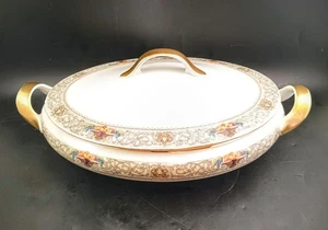 Hutschenreuther Selb Bavaria Covered Casserole "Jaffrey" c.1925-1939, Lid Chip - Picture 1 of 9