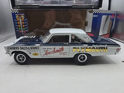 Superdeportivo Lee Smith 1965 Plymouth AWB Haulin Hemi coleccionables 1/18 Foto 1 de 4
