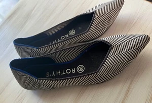 Rothys Retired Pointed Toe Flat Shoe Size 7 B & W Herringbone Ballet Slip On - Picture 1 of 6