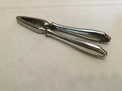 Nussknacker versilberter Griff schlichtes Muster - Bild 1 von 4