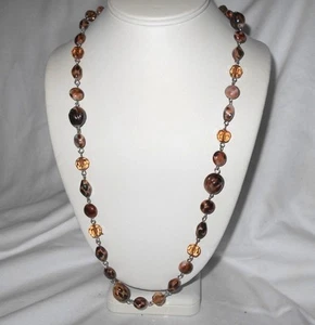 NEW CHUNS 27" SHADES OF BROWN BEAD NECKLACE. VERY COMTEMPORARY........NICE - Picture 1 of 5