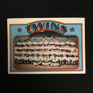 1972 Topps #156 Minnesota Twins Team EXMT/NM - Picture 1 of 4