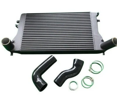 KIT INTERCOOLER GRANDE ATTACCO ANTERIORE IN LEGA + TUBI PER AUDI A3 VW GOLF PASSAT SEAT  - Immagine 1 di 4