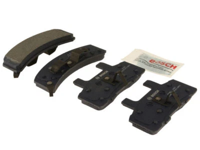 Juego de pastillas de freno delanteras Bosch 82432GNQZ 1993 para Chevrolet C1500 Suburban 1992-1999 Foto 1 de 2
