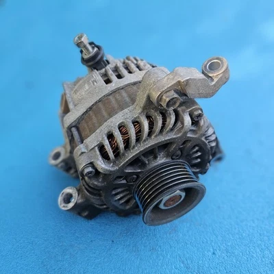 ALTERNATOR Subaru Forester 2011 11 2012 12 2013 13 1380414 - Image 1 of 4