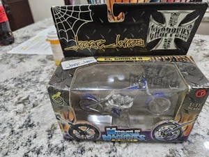 Muscle Machines El Diablo II Motorcycle West Coast Choppers Jesse James 1:18 - Picture 1 of 5