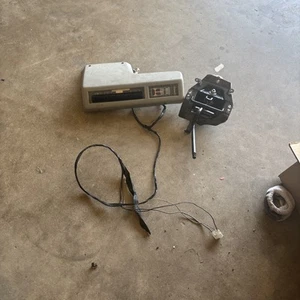 88-98 K2500 CHEVY GMC TRANSFER CASE 4x4 SHIFTER Leakage And Wire Harness - Picture 1 of 17