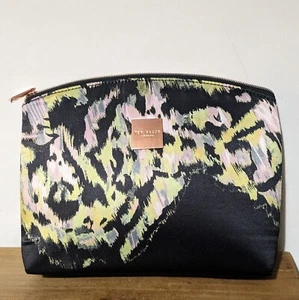 XL Ted Baker Black Yellow Wash Bag Toiletry Makeup Bag Animal Print Rose Gold UK - Picture 1 of 3