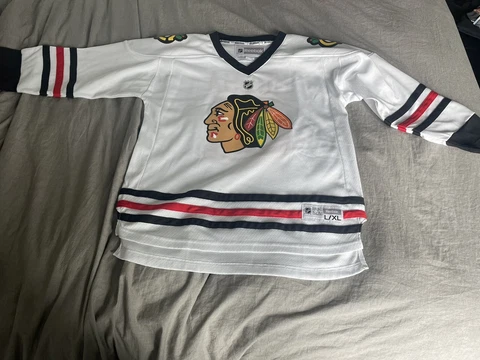 CHICAGO BLACKHAWKS REEBOK KIDS L/XL JERSEY HOSSA 81 Cover