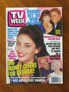 TV week Feb 1 1992, Georgie Parker cover, Jordan Knight pinup - Picture 1 of 5