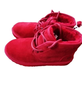 UGG Neumel II Unisex Kid Toddler Chukka Boot 8 to 9 Samba Red (1017320T) NWOB - Picture 1 of 7
