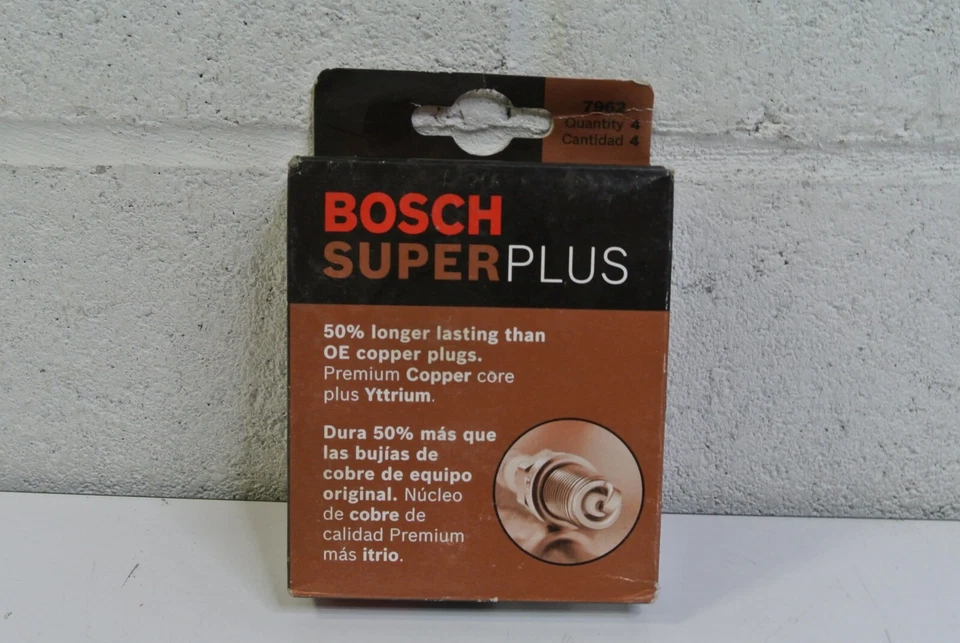 BOSCH SUPER PLUS 7962 SPARK PLUGS PACK OF 4 - Image 1 of 4