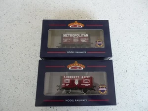 2 x Bachmann Collectors Club 8 Plank Wagons: Still Sealed in Packaging & Perfect - Picture 1 of 14