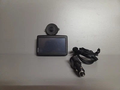 TomTom Navi 4EN52 Z1230 Navigationsgerät für Auto oder Motorrad - Bild 1 von 4