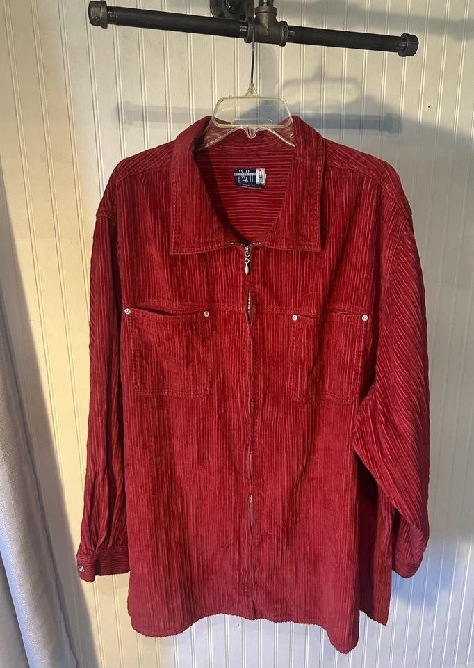 Camisa/jaqueta feminina de veludo vermelho com zíper tamanho 26/28 - Imagem 1 de 4