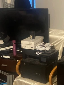 Used Black Sharp TV 32 Everything Works - Picture 1 of 1