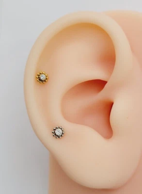 20G/18G/16G Titanium flower CZ Stud PushPin Labret Threadless Flat Back  Earring - Image 1 of 4