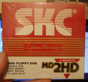 SKC DSHD Floppy Disks MD2-HD 1.6Mb/1.2Mb Stiff Box of 10 *Sealed* - Picture 1 of 5