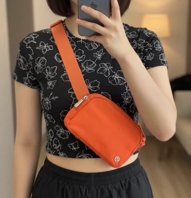 Everywhere Belt Bag 1L by Lululemon – Orange Fanny Pack Crossbody Purse – NWT Foto 1 de 4