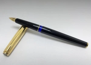 Penna stilografica a stantuffo Pelikan 30 Rolled Gold | nera | molla oro 14 carati #G4 - Foto 1 di 9