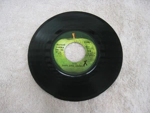 Instant Karma(We All Shine On)/Who Has Seen The Wind     John Lennon Yoko Ono - Bild 1 von 2