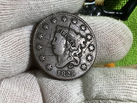 1825 LARGE CENT CORONET MATRON HEAD  SCRATCHES ON  OBVERSE STRONG REVERSE Cover