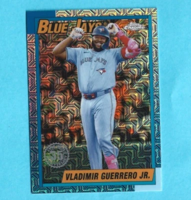 2025 Topps Series 1 - '90 Topps Chrome Silver Pack Vladimir Guerrero Jr #T90C-30 - Image 1 of 2