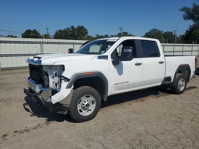 (LOCAL PICKUP ONLY) Hood Fits 20-25 SIERRA 2500 PICKUP 1864936 - Image 1 of 4